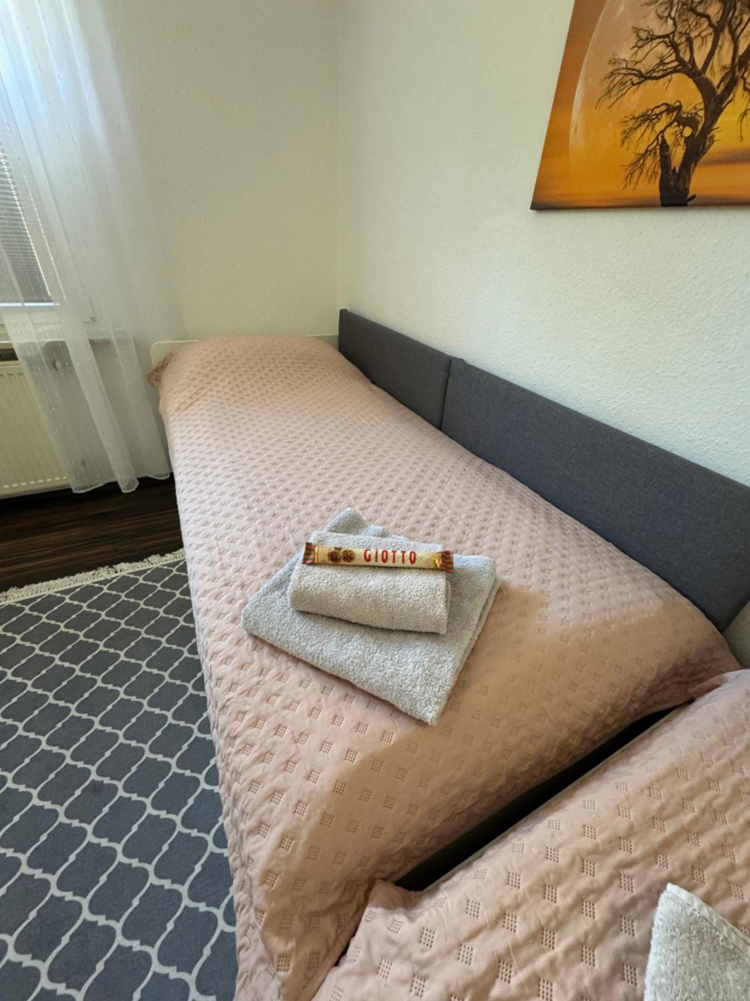 Sana Ferienwohnung Oberhausen  Buitenkant foto